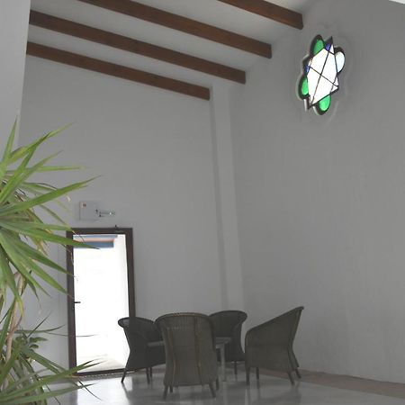 Hostal Dona Lola Marina Zahara de los Atunes Extérieur photo
