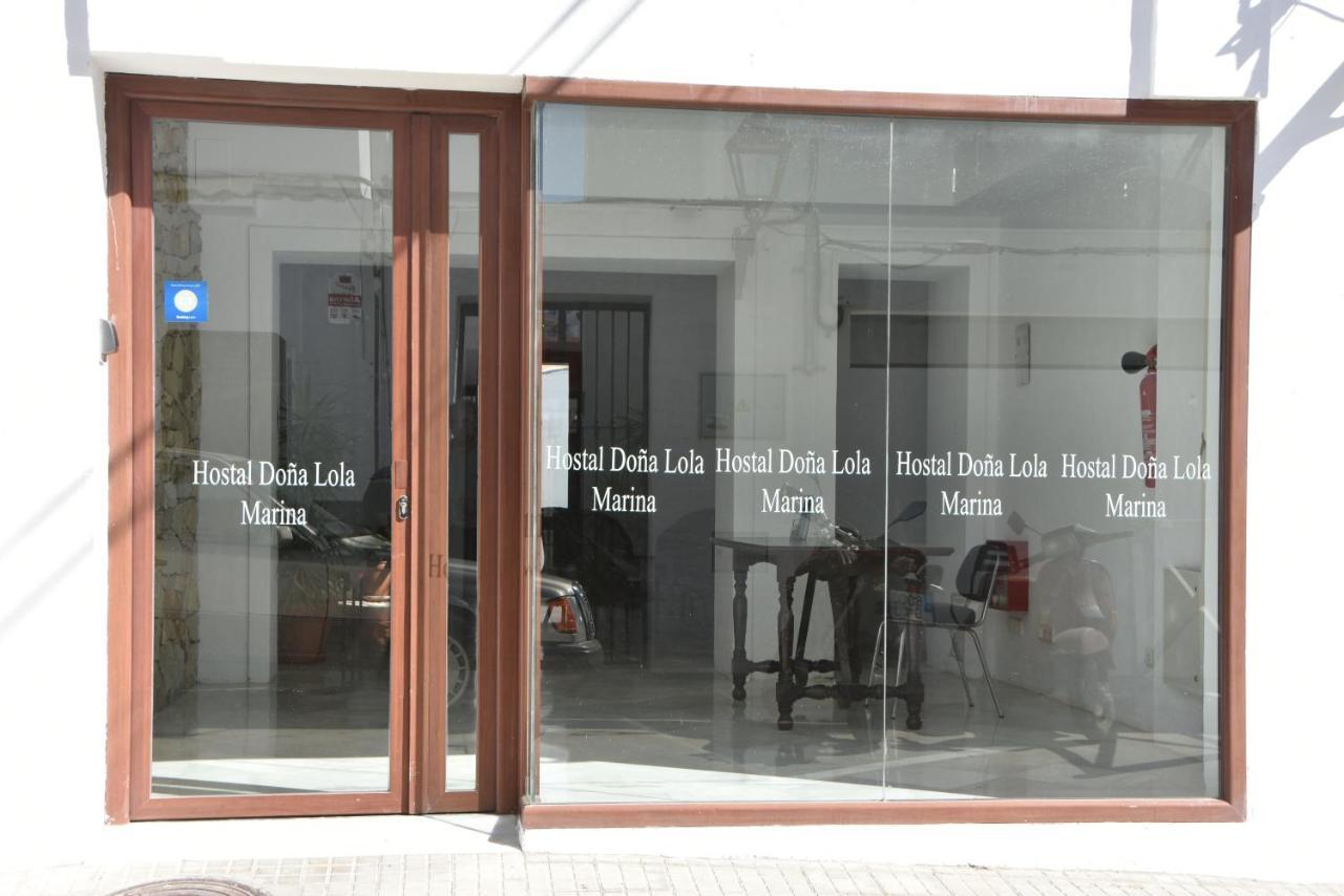Hostal Dona Lola Marina Zahara de los Atunes Extérieur photo