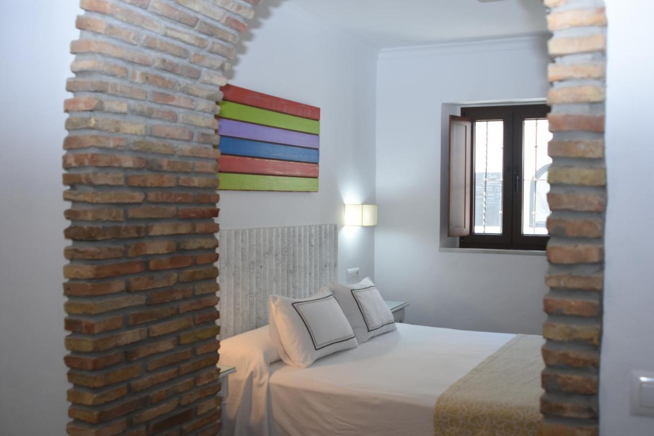 Hostal Dona Lola Marina Zahara de los Atunes Extérieur photo