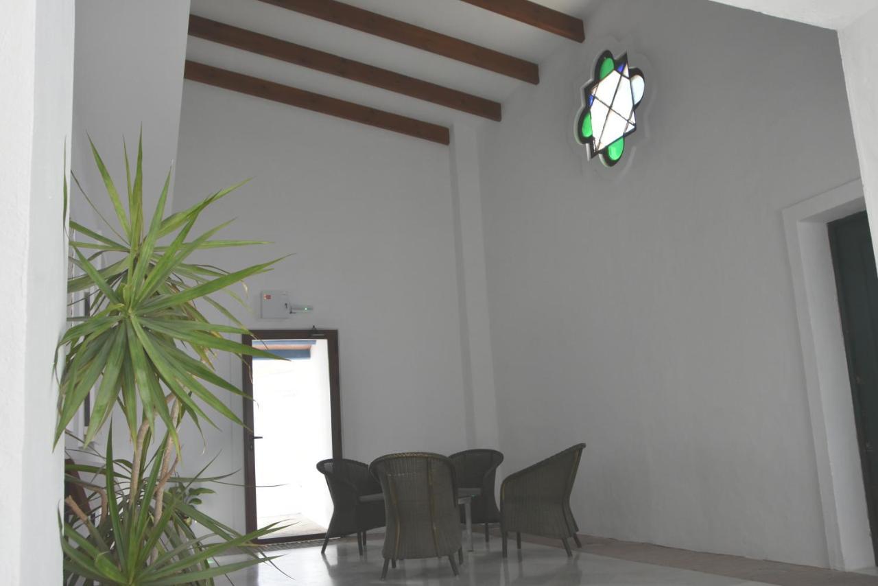 Hostal Dona Lola Marina Zahara de los Atunes Extérieur photo